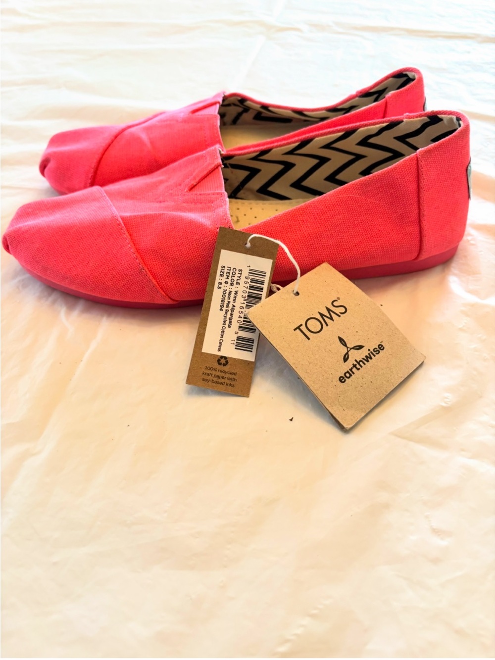NWT Toms Pink Alpargata Cotton Canvas Slip-On Flats SZ 8.5